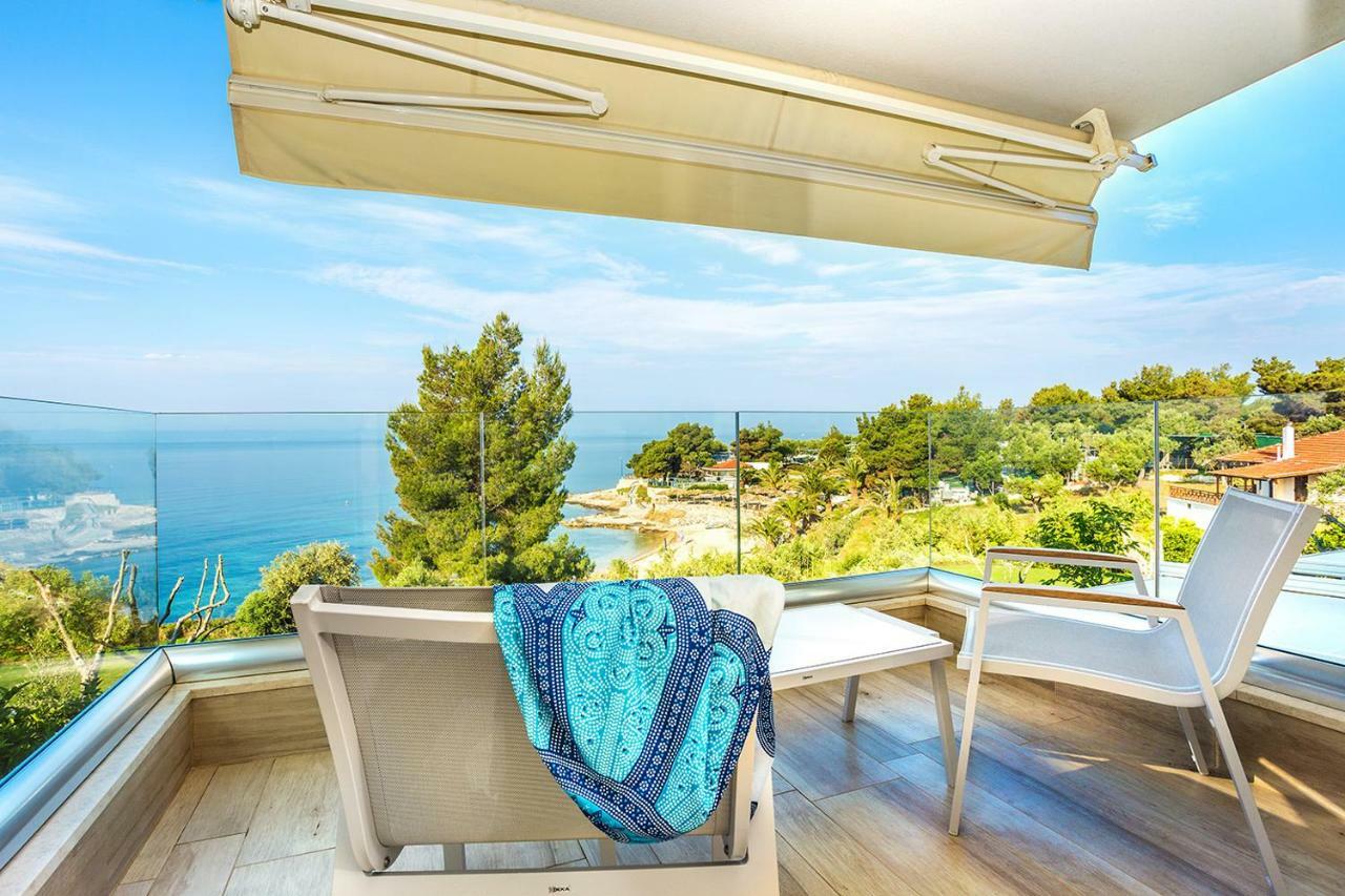 A&A Luxury Beach Villas Nikiti  Exterior photo
